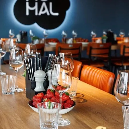 فندق Art Pallas By Tartuhotels 3*