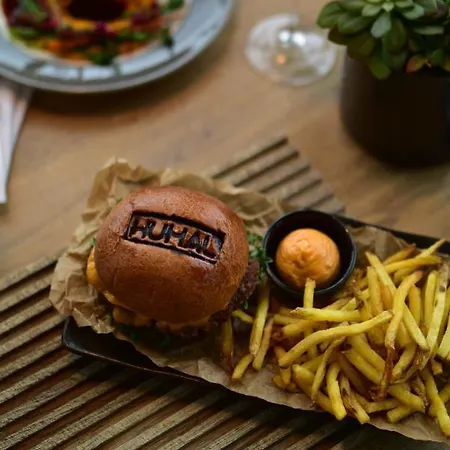 Art Pallas By Tartuhotels 3* تارتو