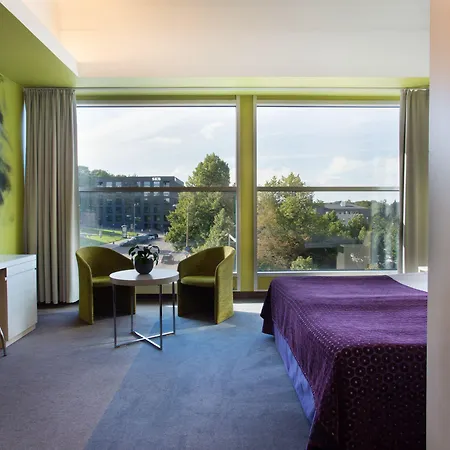 فندق Art Pallas By Tartuhotels تارتو