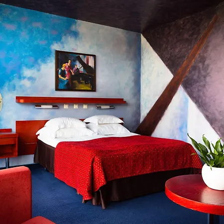 Art Pallas By Tartuhotels 3*