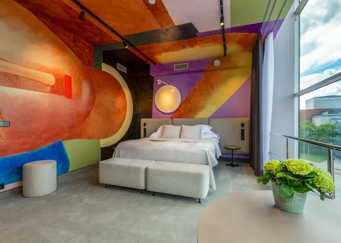 Art Pallas By Tartuhotels Hotel