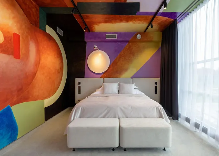 Art Pallas By Tartuhotels Hotel