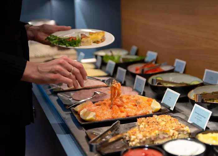 Art Pallas By Tartuhotels 3*