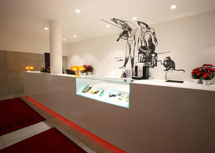 Art Pallas By Tartuhotels 3*